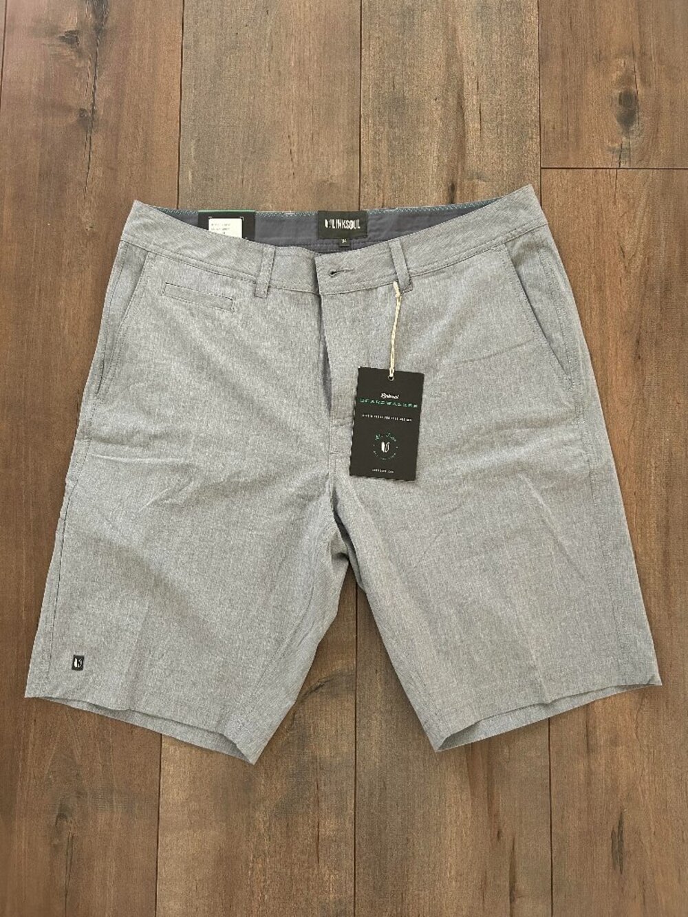 NWT Linksoul Men's Boardwalker Hybrid Grey Shorts in Size 34